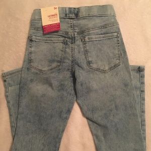 **SALE** SO Favorite Jegging *NWT*